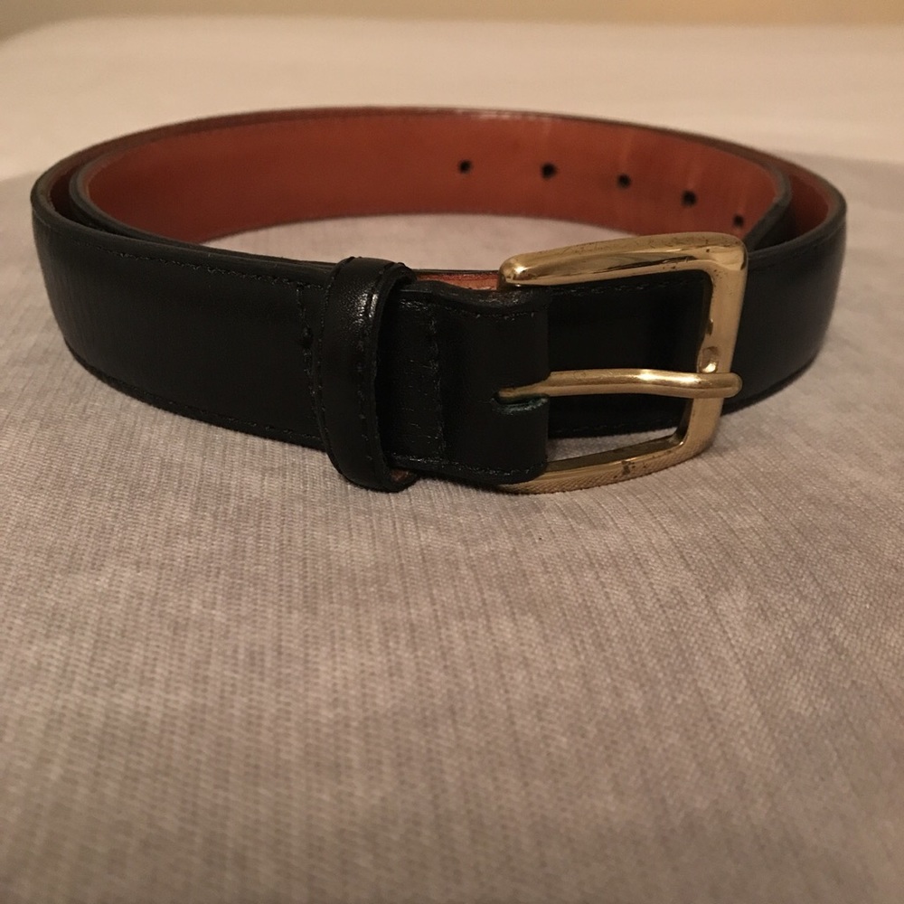 Men’s black leather belt